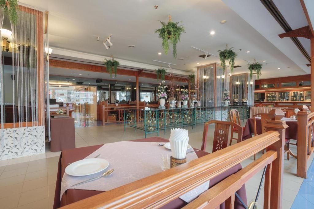 K.P. Grand Hotel Chanthaburi Exterior foto