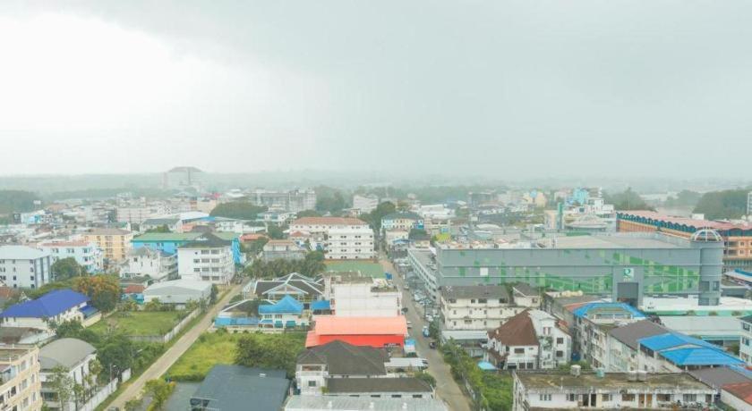 K.P. Grand Hotel Chanthaburi Exterior foto