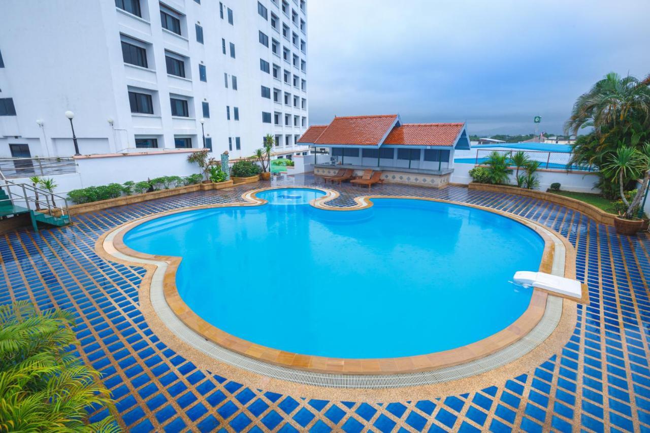 Kp Grand Hotel Chanthaburi Exterior foto